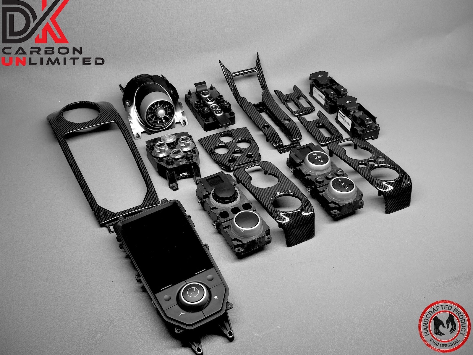 McLaren 675LT MP4 12C 650S Full Replacement 7 Pcs Gloss Carbon Interior Trim Kit