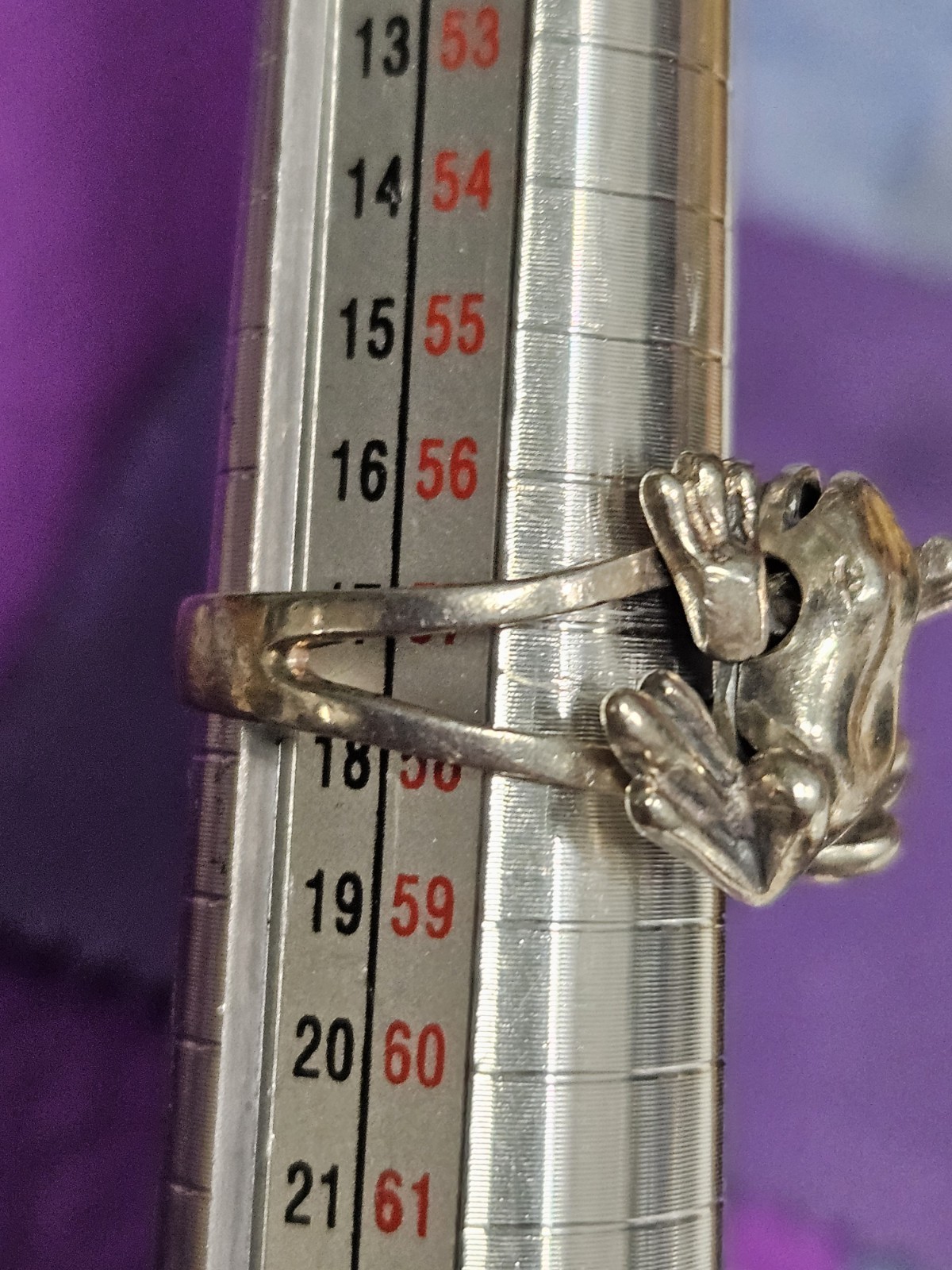 Sterling Silver Frog Ring Size 8 Articulated / Mo… - image 5