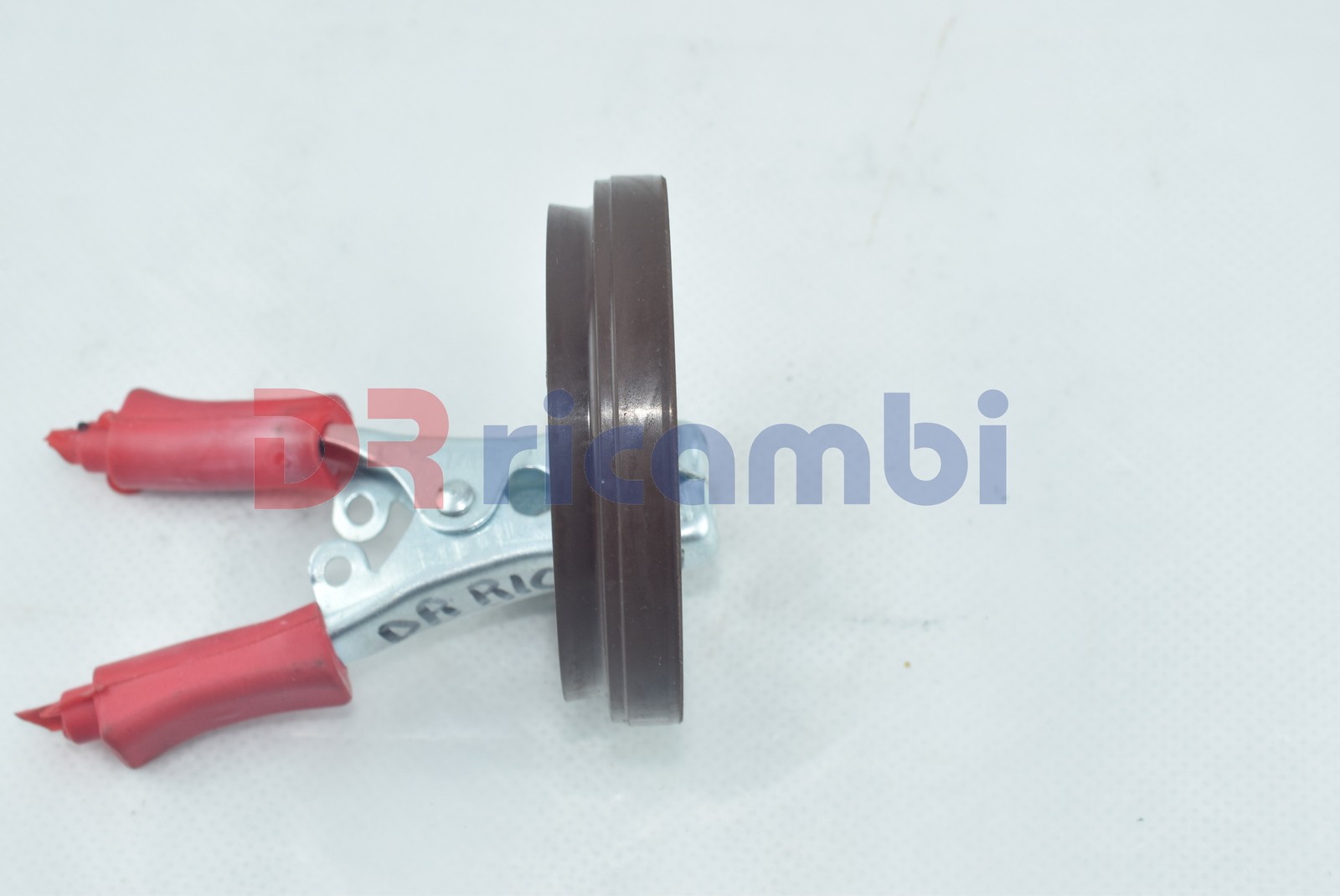 NTY NUP-TY-046 Seal, drive shaft for LEXUS,TOYOTA - Image 3