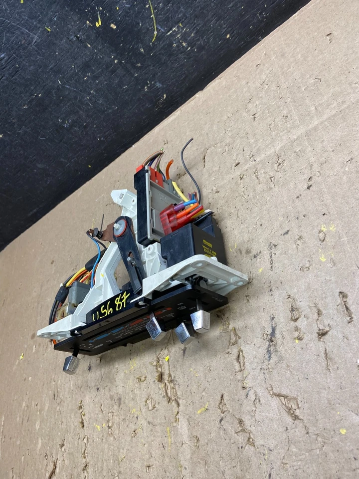 Lincoln Town Car 1985 a 1989 aire acondicionado calefacción control de clima U5687 DG Foto 3 de 4