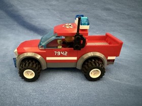 LEGO City Off Road Fire Rescue #7942 Retired Set w/ 2010 Fire Chief ATV #30010