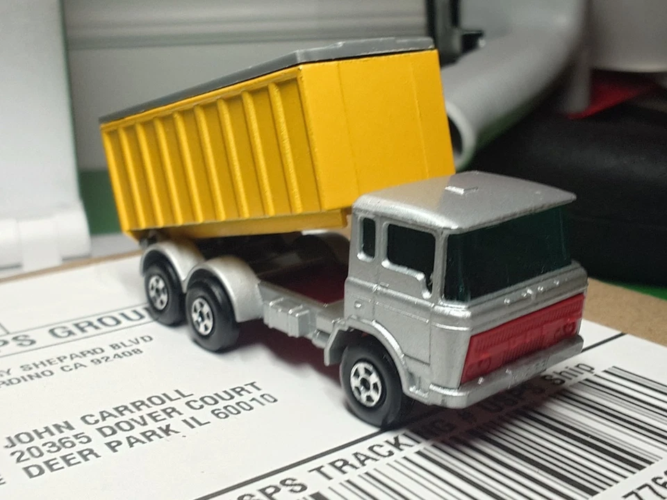 Lesney Matchbox DAF Container Tipper Truck Minty Superfast Transitional No. 47 - Image 4 of 4