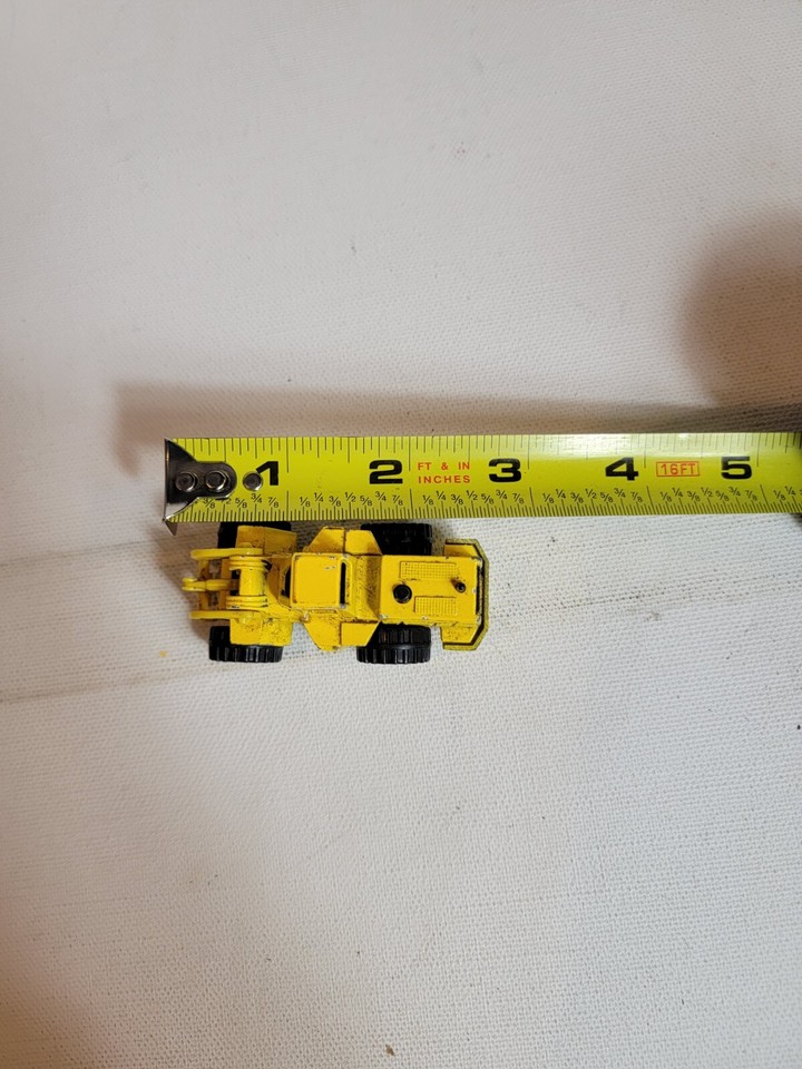 Vintage Diecast Toy Car Hot Wheels 1978 Yellow Tractor Mattel Hong Kong