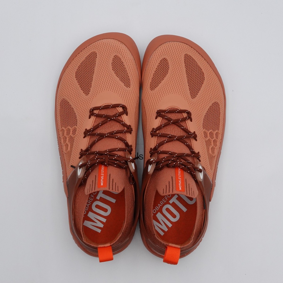 VivoBarefoot Men's Motus Strength Barefoot Training Shoes VivoBarefoot Men's Motus Strength Barefoot Training Shoes