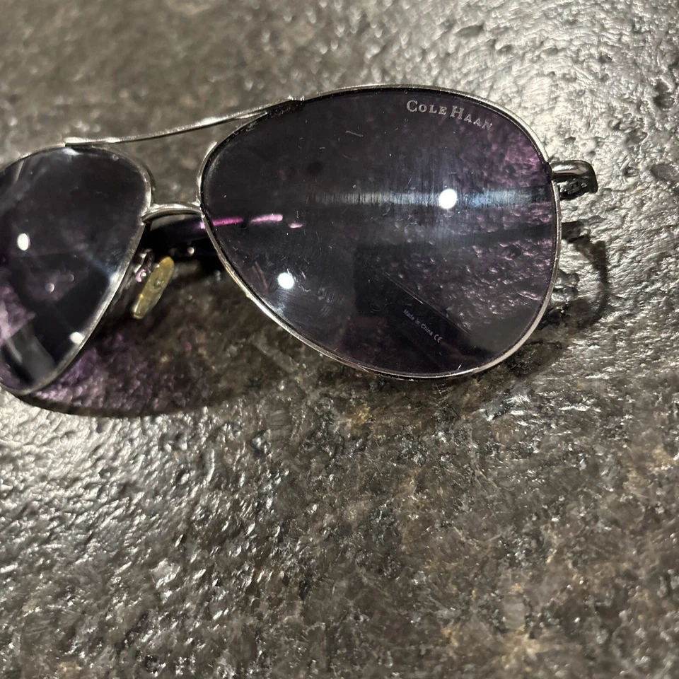 Gafas de sol Cole Haan Aviator C669 30 monturas negras cromadas/plateadas solamente Foto 3 de 4