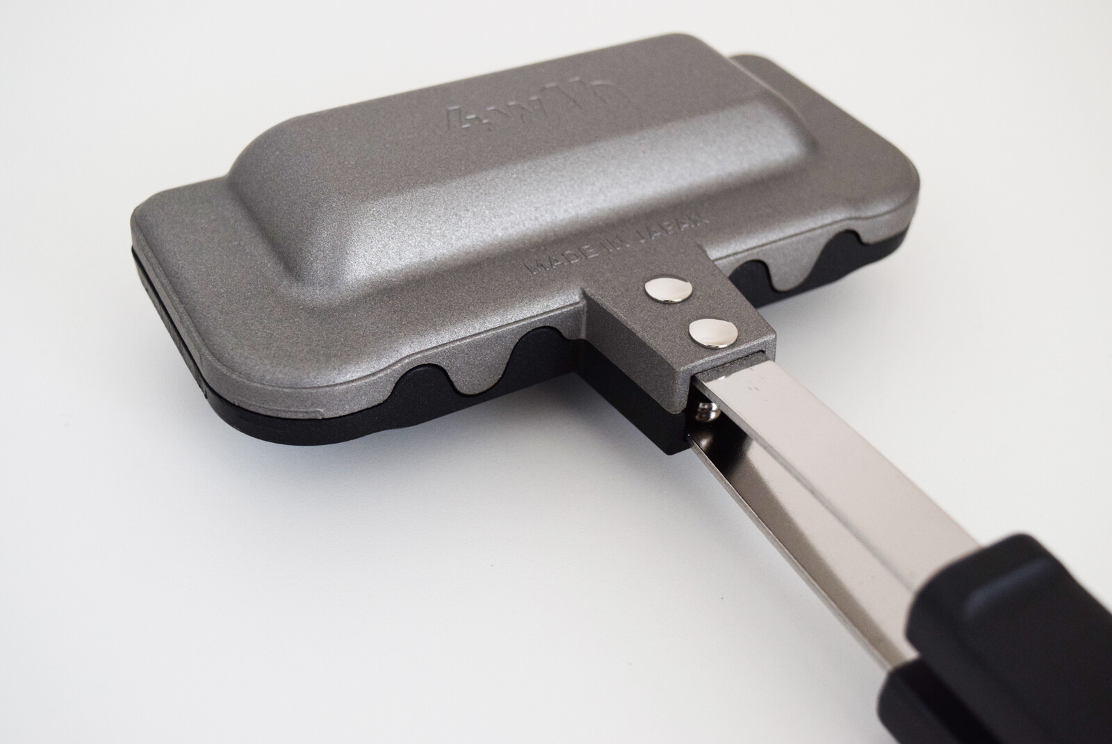 Piastra Per Toast Alla Griglia Compatta 4W1H Hot Sand Solo - Made In Giappone (Tsubame Sanjo)