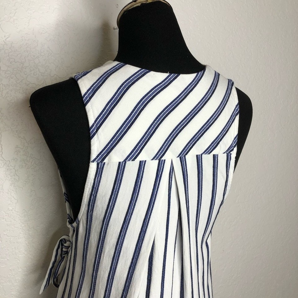Free People white blue striped wrap sleeveless jacket tunic top size