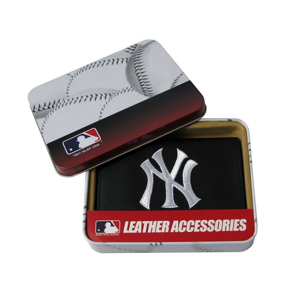 New York Yankees Men's Black Leather Wallet - MLB embroidered bifold wallet