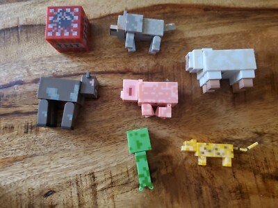 Minecraft Figures Lot Animals Set of 7 Toys Pig Cow sheep  wolf Leopard TNT