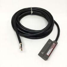 Sentrol 151-6Z-12K GuardSwitch Non-Contact Safety Switch 120VAC 1A *No Actuator*