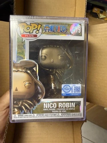 Funko Pop!: One Piece: Nico Robin (Bronze Statue) Funko Shop Exclusive In-hand