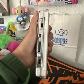 White 3DS console Brand New Condition