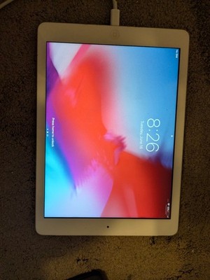 Apple iPad Air 1st Gen 32GB Wi-Fi + Cellular A1475 - Working