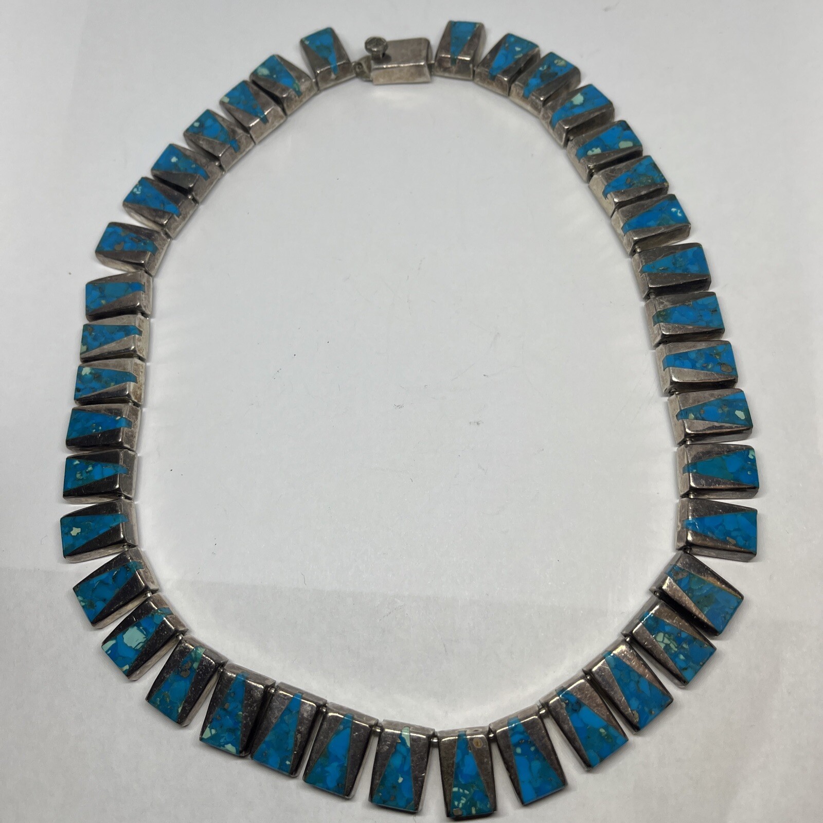 VINTAGE BEAUTIFUL STERLING SILVER SIGNED J COMES TURQUOISE NECKLACE 17.