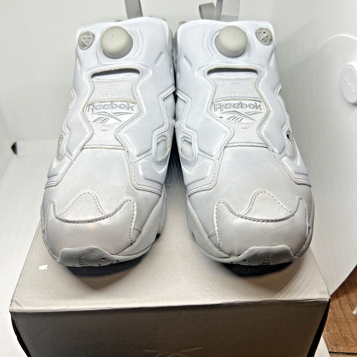 Vetements x Reebok Grey Reflective Fabric Instapump Fury 42 us 9