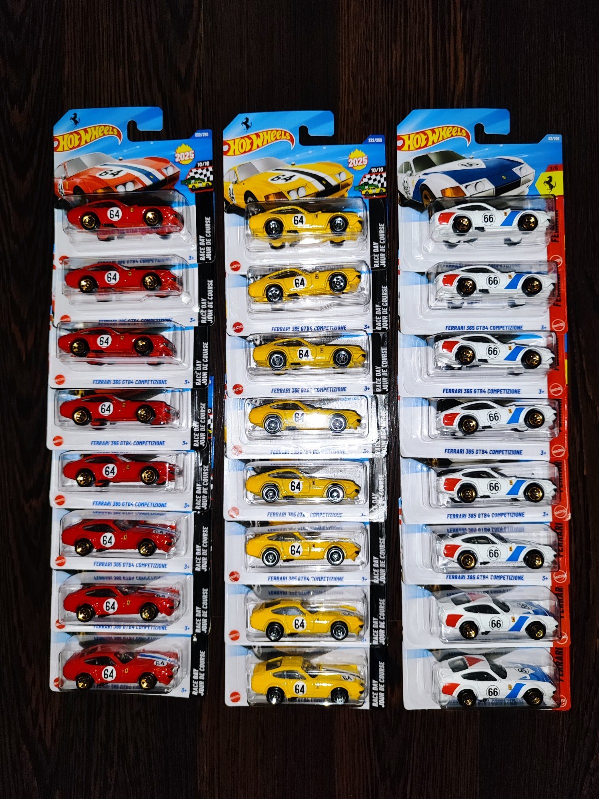 Ferrari Hot Wheels case de 72 véhicules de collection pour circuit et vitrine - 3