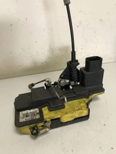 Porte arrière et accessoires Peugeot 305