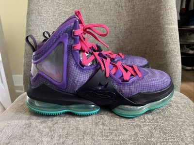 Nike LeBron 19 Men's Sneaker Size 11.5 Wild Berry/Hyper Pink