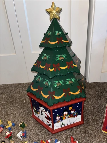 Kirkland Signature Wooden Advent Calendar Christmas Tree - Complete Set