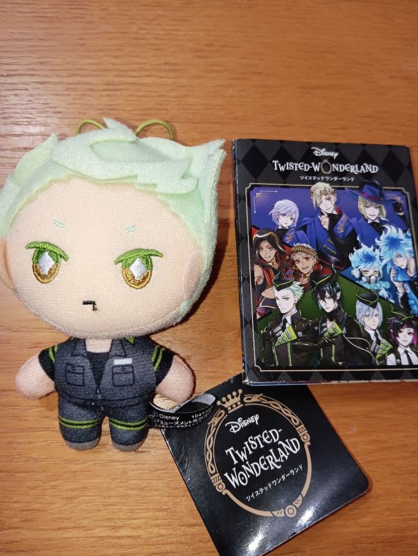 Twisted Wonderland Sebek Zigvolt Plush and Notepad Character Goods