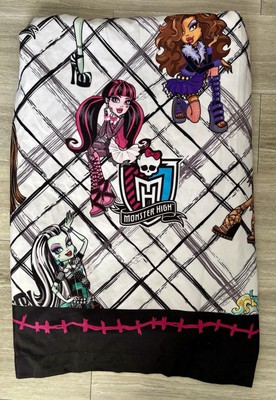 Monster High 2013 Full Bed Flat Sheet Ghouls Rule Black, White, Pink