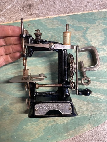 Smith & Egge “Little Comfort” Cast Iron Chain Drive Sewing Machine c.1896