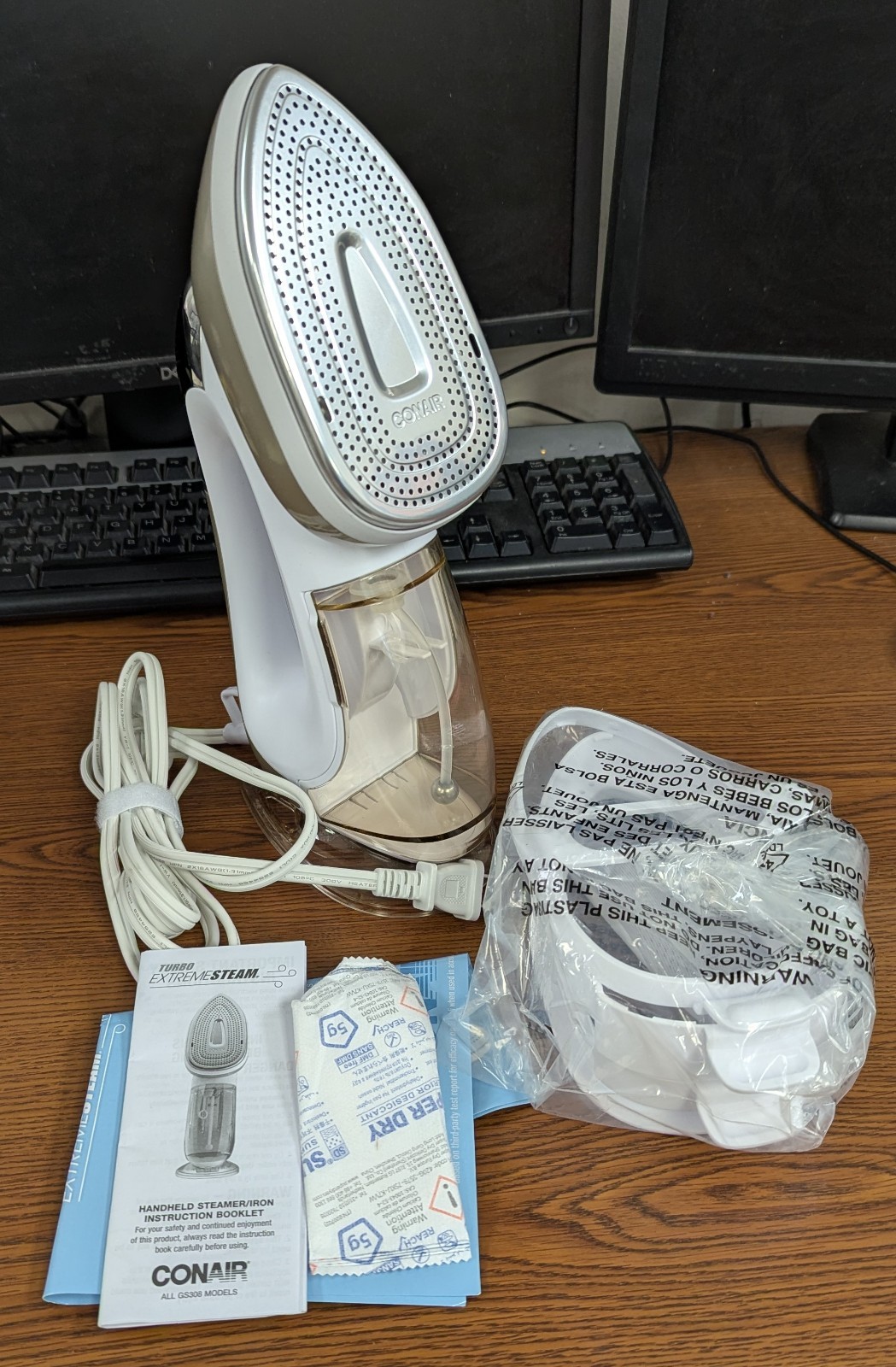 CONAIR TURBO EXTREMESTEAM STEAM & IRON 2-IN-1 w/ TURBO *SEE DESCRIPTION