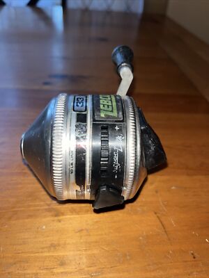 小物 VintageWorks DH5539 33/84 Vintage Zebco 33 Plastic foot Fishing Reel Made in USA Freshwater