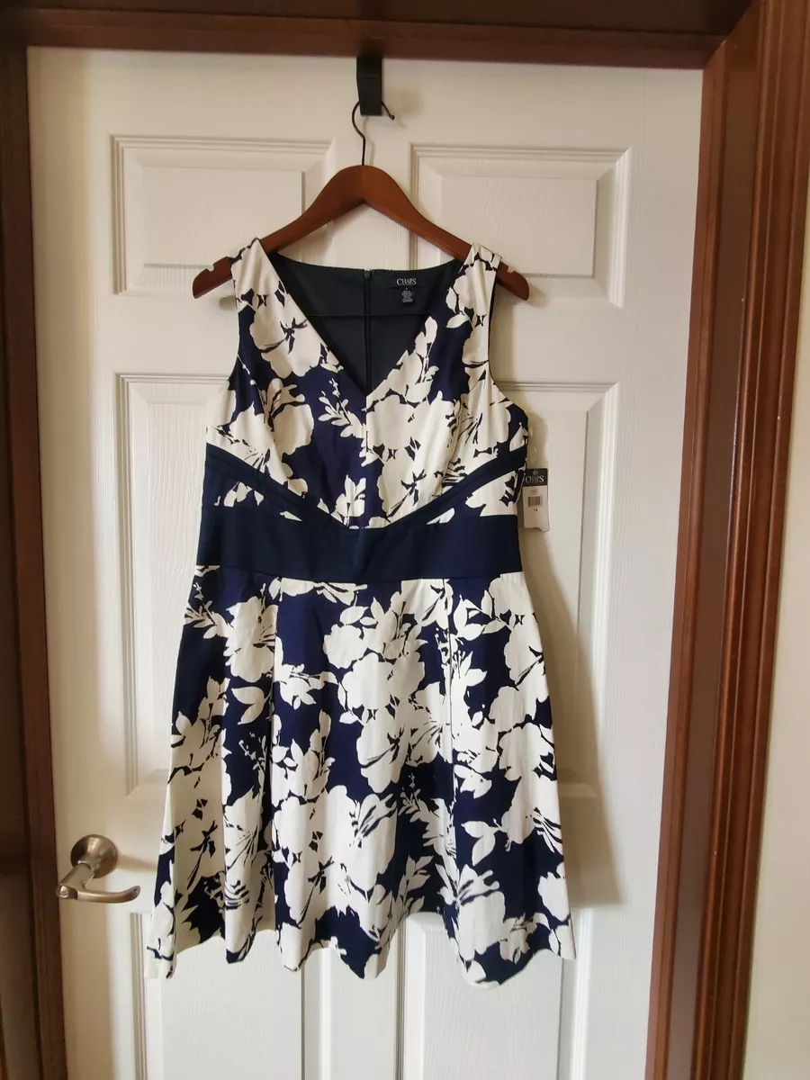 Chaps 2025 sleeveless dress