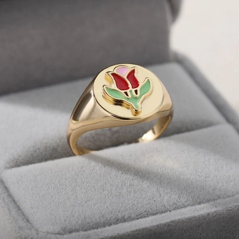 Tulip on sale signet ring