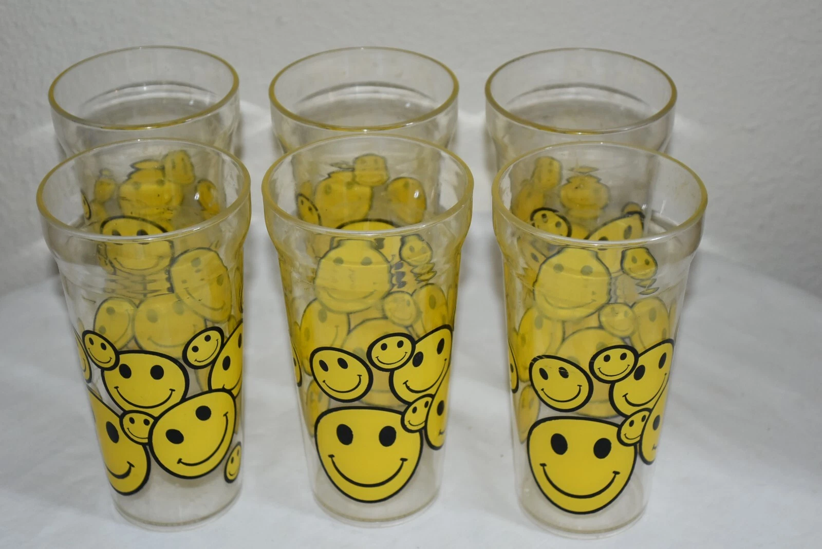 6 Vintage Arrow MELMAC Plastic Smile happy face 6" tall glasses USA made EUC
