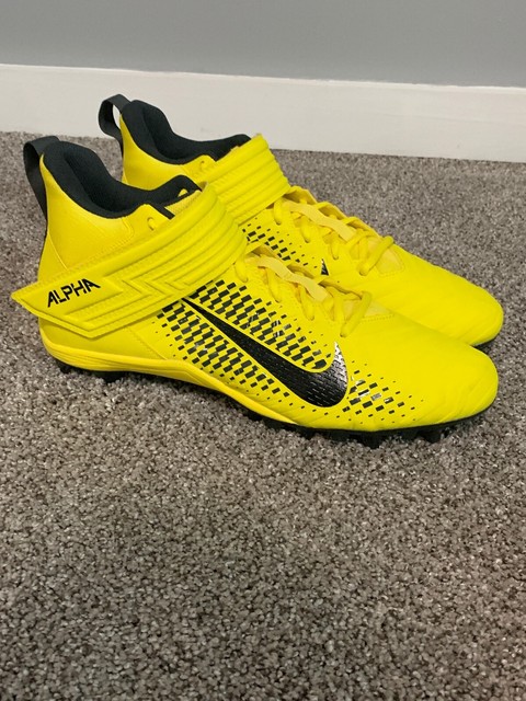 nike alpha menace varsity 2 men's football cleats
