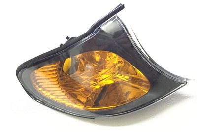 BMW E46 Front Right Side Marker Yellow Indicator Corner Lamp 02-05