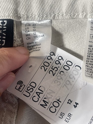 NWT H&M Divided Ivory Flare Jeans, 12 Runs Small - Picture 4 of 9