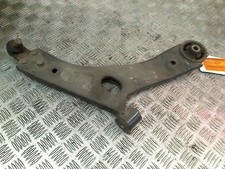 Triangle de suspension Kia SPORTAGE