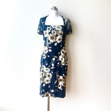 Dolce & Gabbana Dress Size 42 Elegant Navy Flower Print Excellent Condition