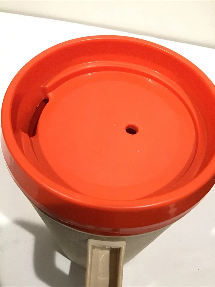 Cubo de té Bill Miller Bar-B-Q Texas taza aislada Aladdin 34 oz con tapa (A) Foto 4 de 4