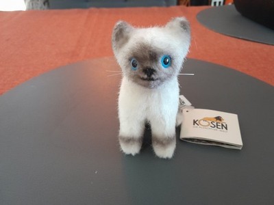 Kösen katze heilige birma sitzend plüsch 12 cm mit edikett  wie neu