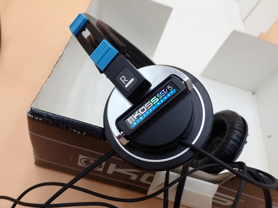 复古 KOSS SST/5 数字就绪耳机 可调金属头带 1/4 插头 — 第 3/4 张图片
