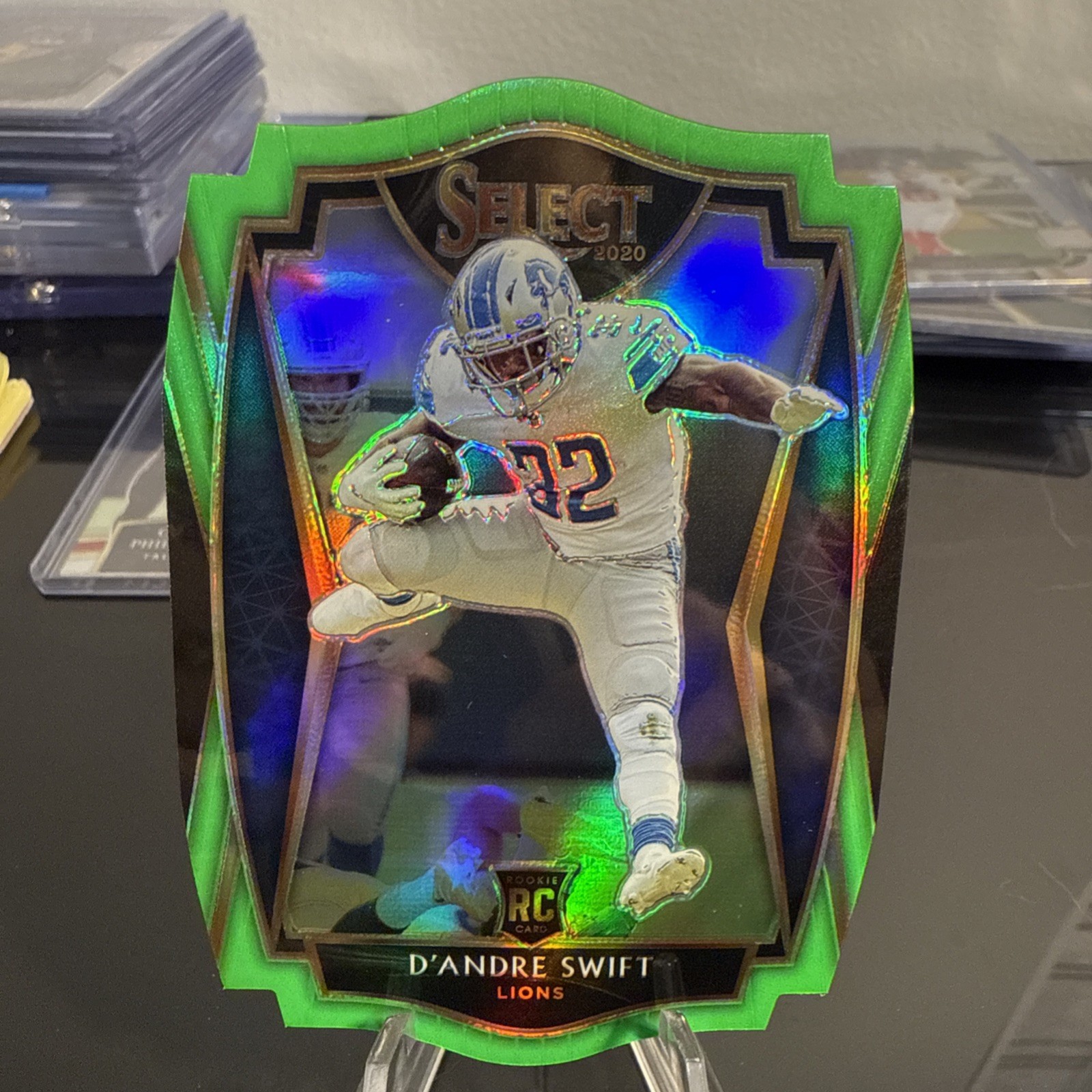 2020 Select NEON GREEN PRIZM DIE CUT Premier Level D'Andre Swift RC #151 Lions