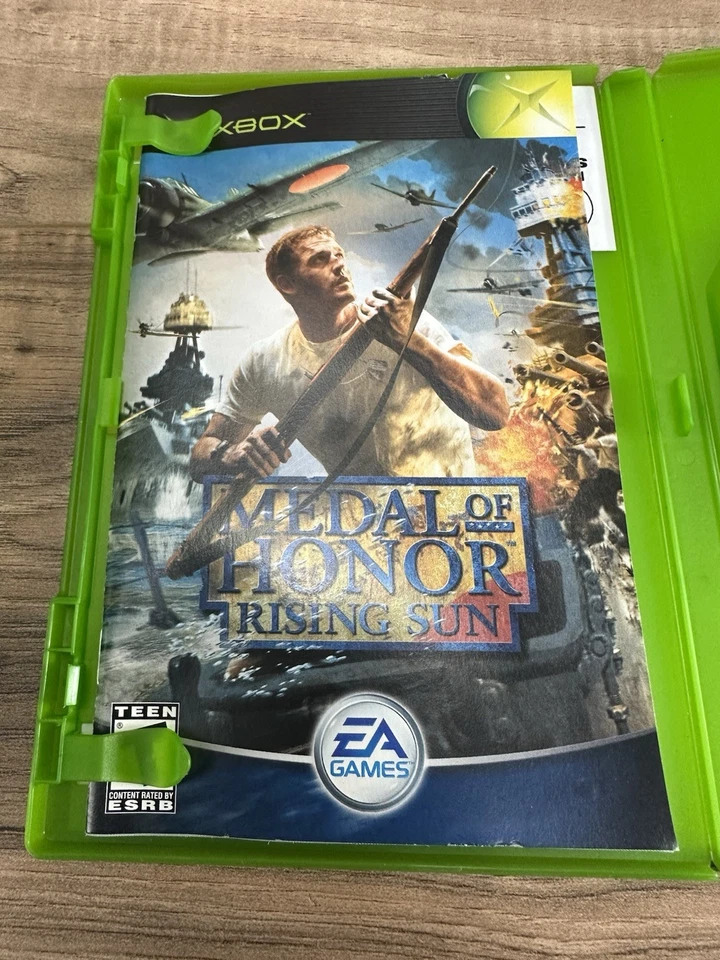 Medal of Honor Rising Sun Original Microsoft Xbox 2002 CIB Completo Con Manual Foto 4 de 4