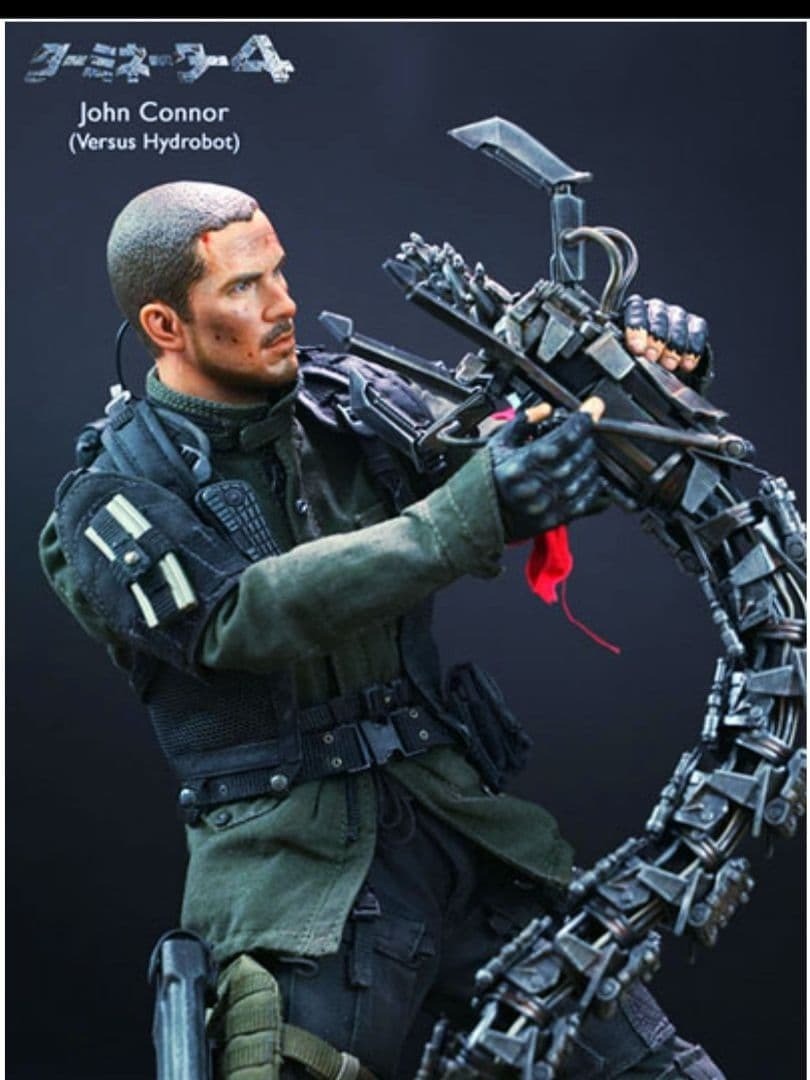 Hot Toys Terminator John Connor Final Battle Ver. 1/6 Action
