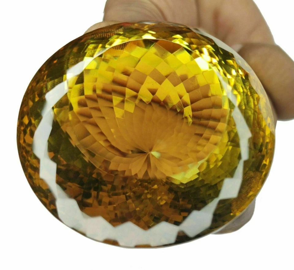 Natural Biggest 1000 Ct A Cut Certified Brazilian Yellow Citrine Loose Gemstone - Image 2 of 4