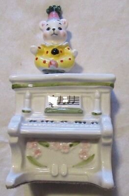 SCHMID Porcelain Music Box Bear Piano Nutcracker Waltz of the Flowers Japan 6''