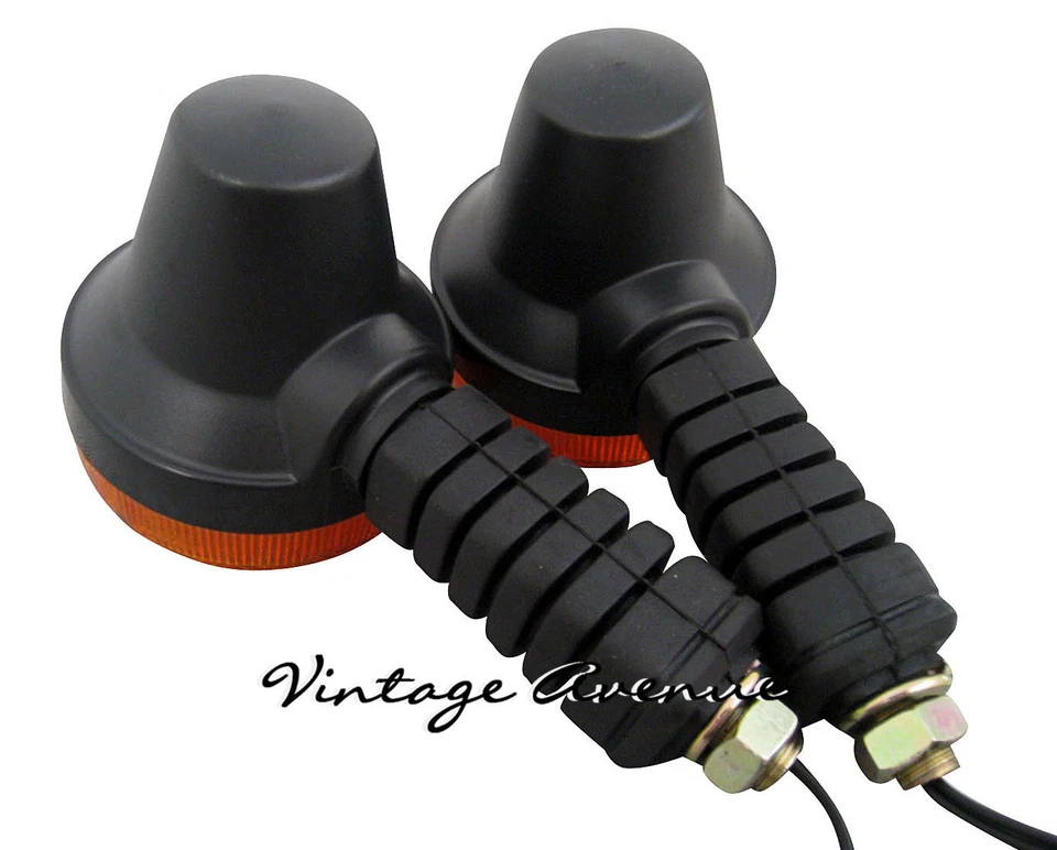 (TW18) PAR DE LUCES DE SEÑAL TRASERA SUZUKI SP100 SP125 SP250 TS100 TS125 TS185 TS250 Foto 4 de 4