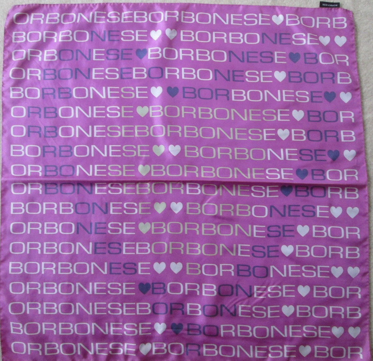 Foulard En Soie Vintage Borbonese - Dimensions 86x88 Cm - Couleur Taupe - Occasion