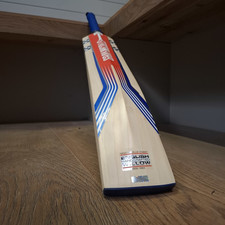 Gray-Nicolls Cricket Bat Stratos 1.0 200 Harrow English Willow slight second