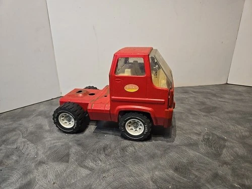 1960's 1970's vintage Red Tonka semi cab over construction cabover truck tractor