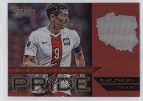 Robert Lewandowski [Red Prizm] #30 2015 Panini Select National Pride card