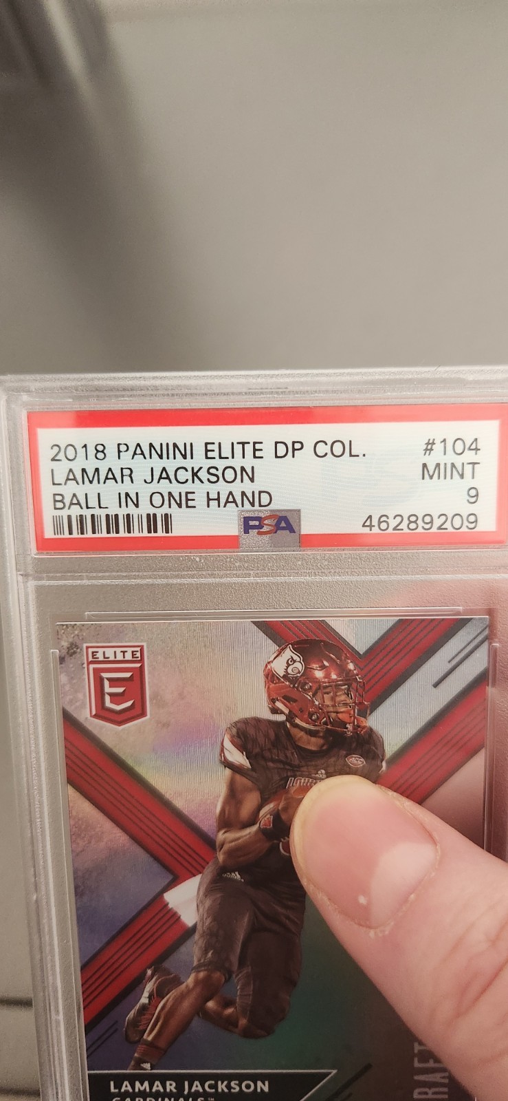2018 Panini Elite Draft Picks Lamar Jackson #104 Ball In One Hand PSA MINT 9 view 3